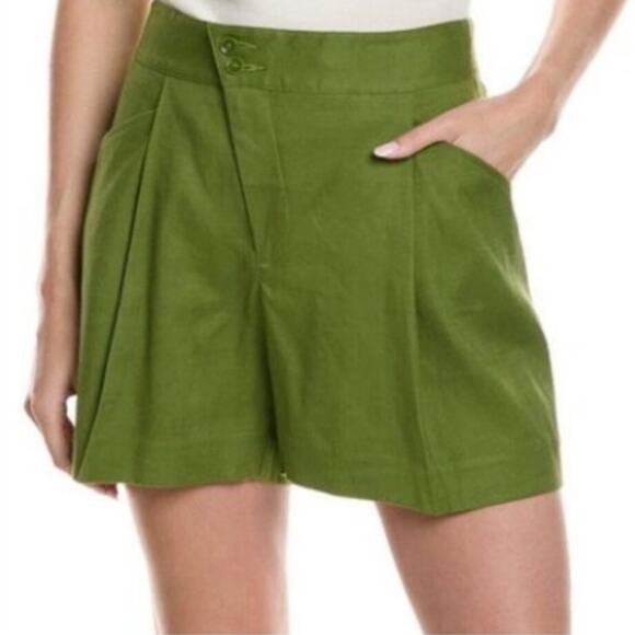 CAbi High Rise Traipse Short Linen Blend Style 6398 in Avocado Green Women Sz. 6 - Picture 2 of 12